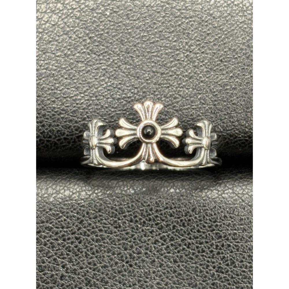 New Condition Sterling Silver Onyx Cross Crown Ring Size 7 G1